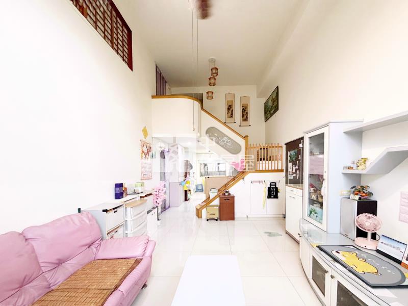 文心百利樓中樓/雙主臥雙車位房屋室內格局與周邊環境