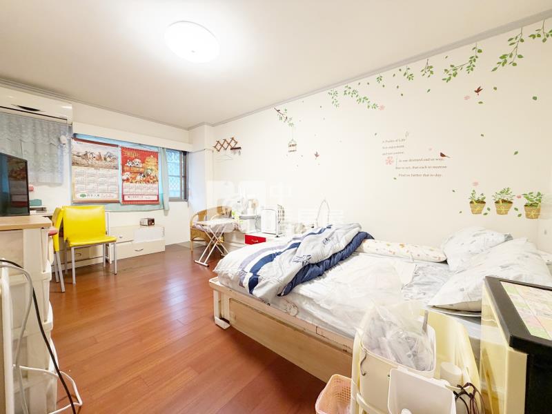 文心百利樓中樓/雙主臥雙車位房屋室內格局與周邊環境