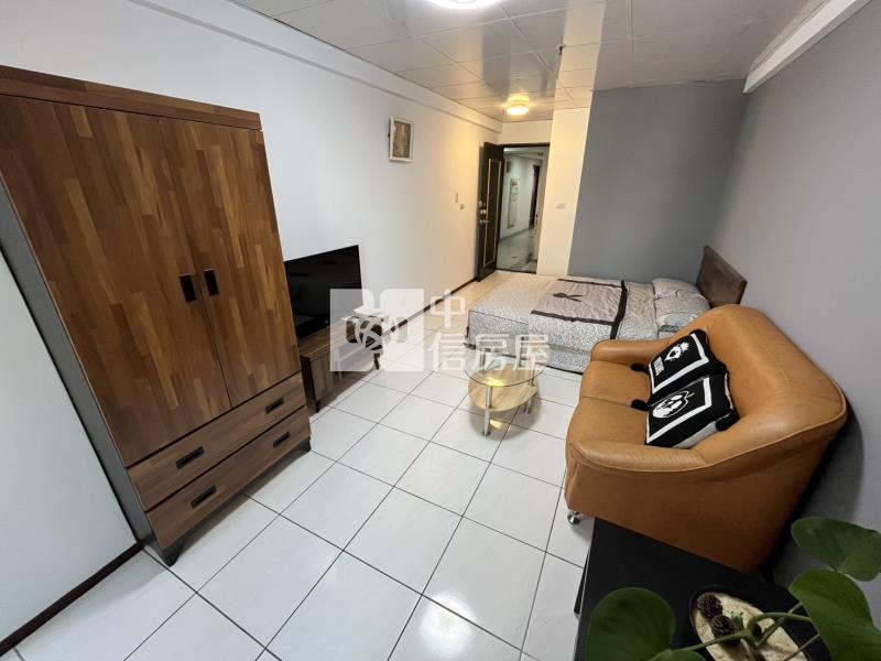 城市經典全新大套房(B)房屋室內格局與周邊環境