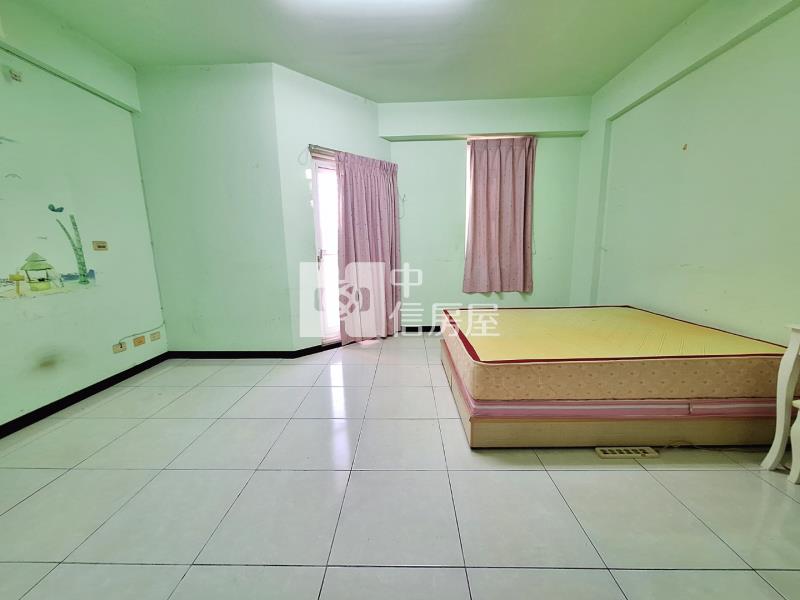 祥安國小旁大地坪別墅房屋室內格局與周邊環境