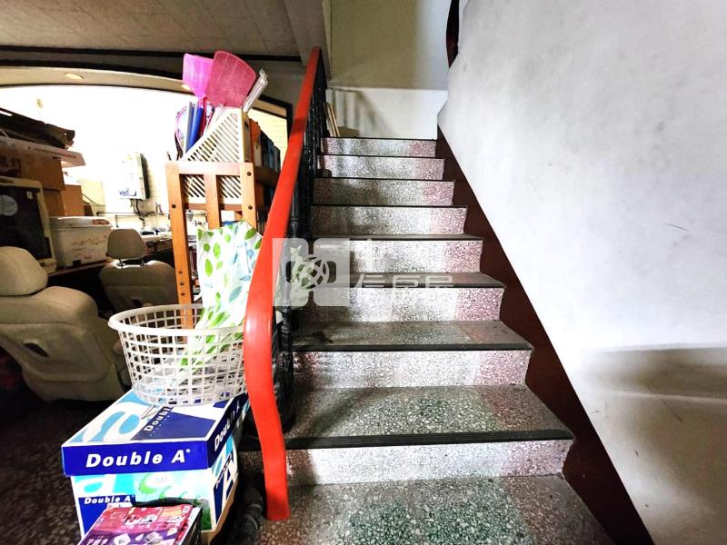 竹北火車站仁義靜巷透天房屋室內格局與周邊環境