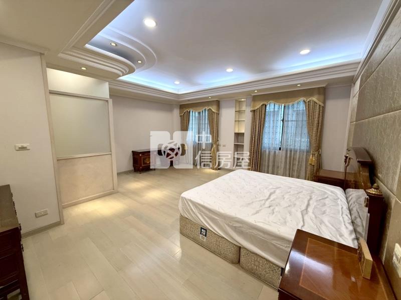 (寰宇層峰)七期 水安捷運站高級裝潢雙車別墅房屋室內格局與周邊環境