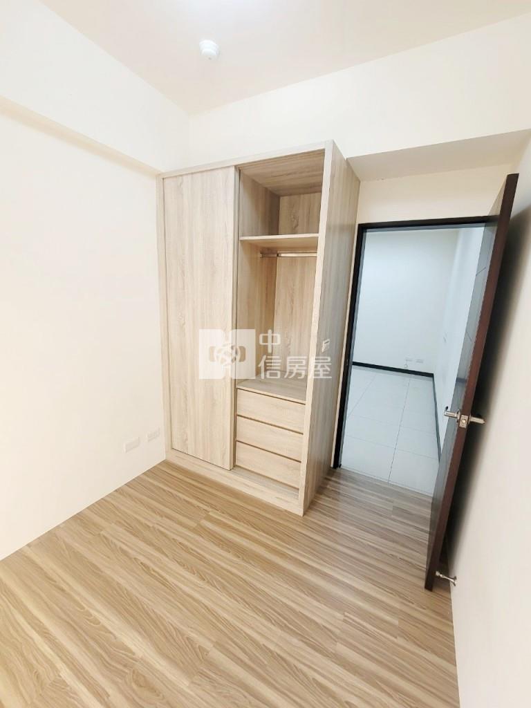 【新世紀】超值A21捷運法國紅2房房屋室內格局與周邊環境