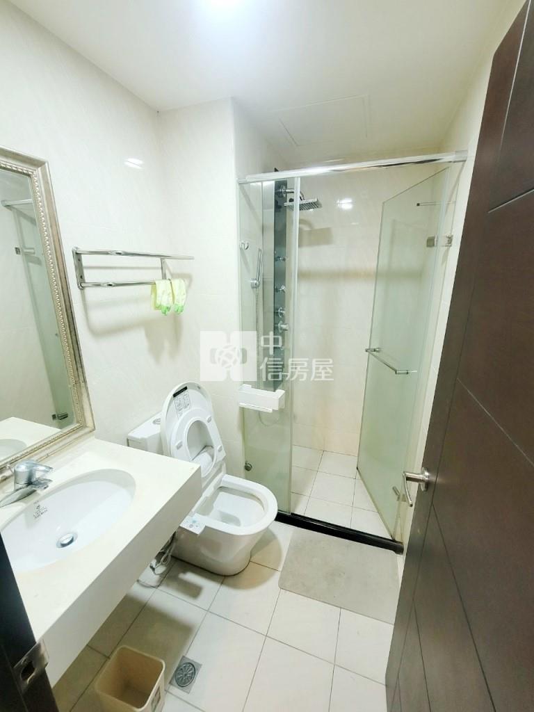 【新世紀】超值A21捷運法國紅2房房屋室內格局與周邊環境