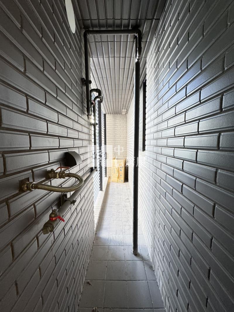 近南屯捷運站全新落成質感三房平車房屋室內格局與周邊環境