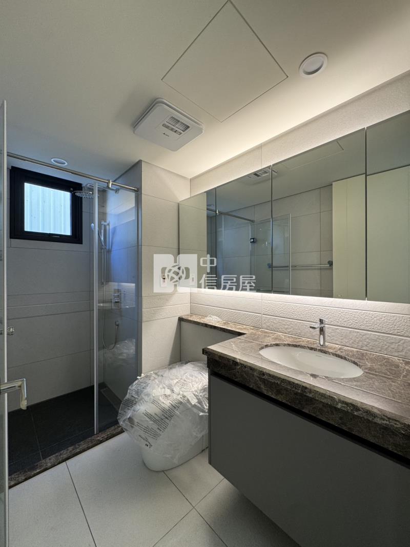 近南屯捷運站全新落成質感三房平車房屋室內格局與周邊環境