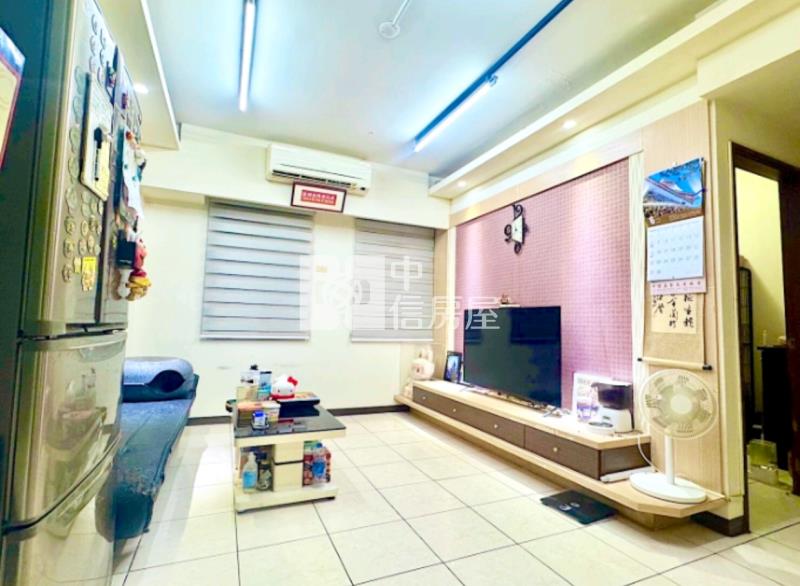 中壢體育園區2房+平車(元邦華府)房屋室內格局與周邊環境