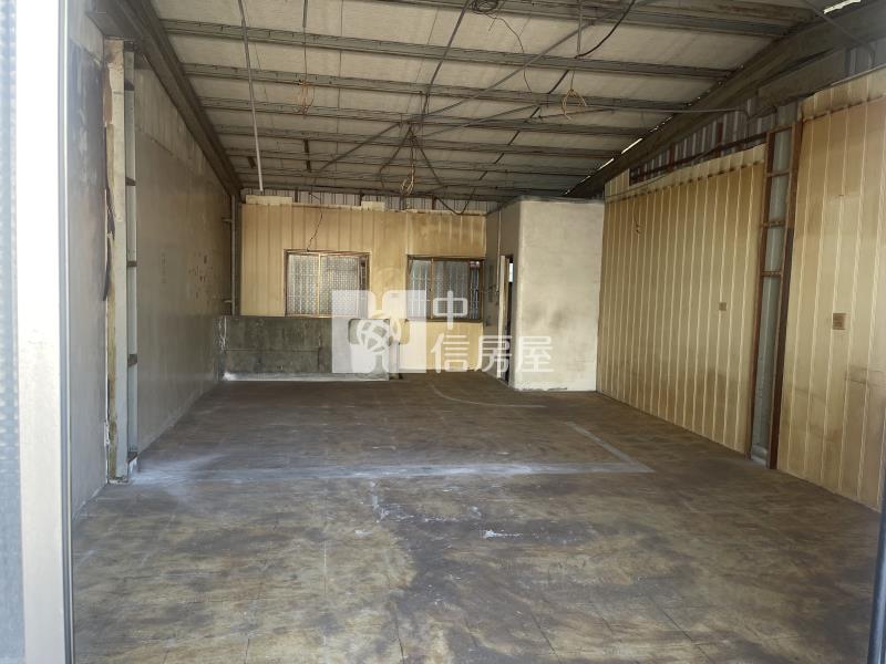 仁美國小懷舊雙車庫別墅房屋室內格局與周邊環境