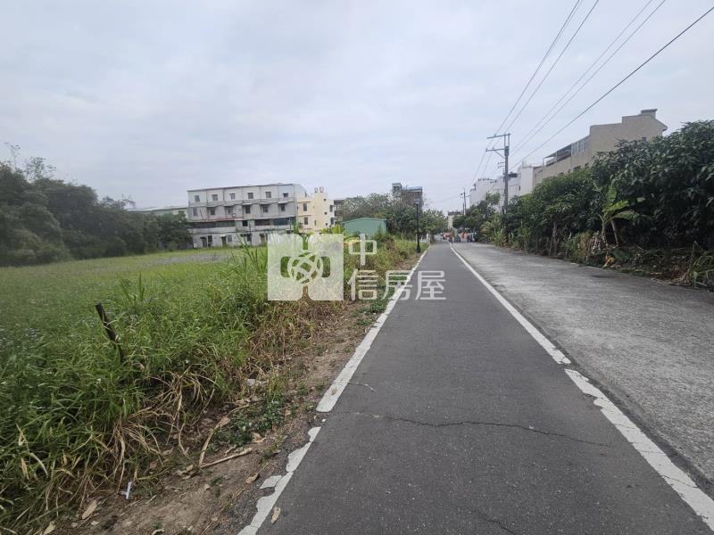 歸仁北段區段徵收內大面寬美美農地房屋室內格局與周邊環境