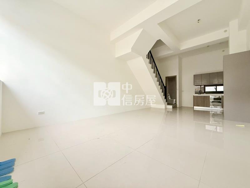 新光田全新臨路雙車別墅房屋室內格局與周邊環境