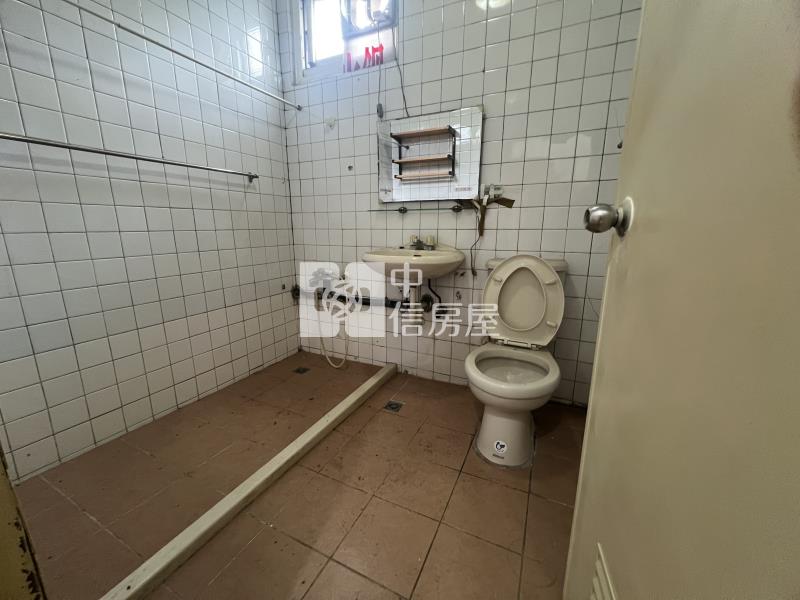 A21捷運、中壢夜市，便宜低樓層3房房屋室內格局與周邊環境