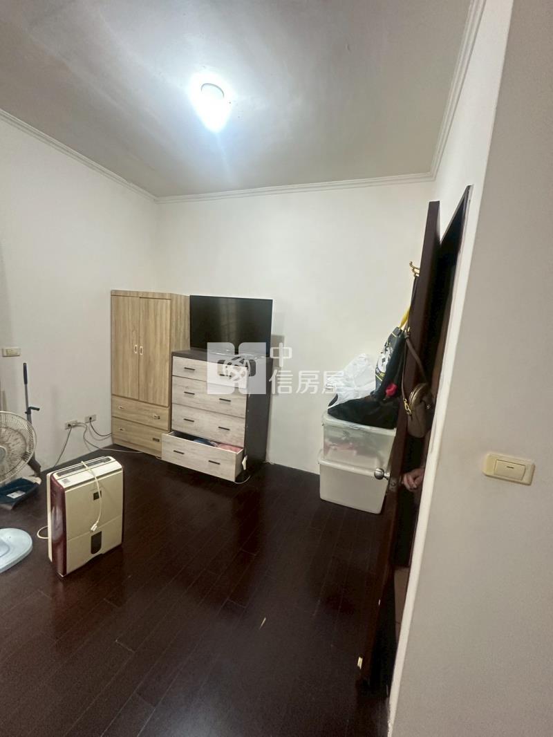 稀有-中壢靜巷透天房屋室內格局與周邊環境