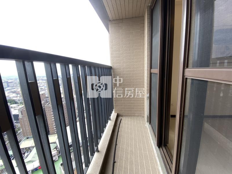 工學園道輕屋齡次次頂樓三房平車視野戶房屋室內格局與周邊環境