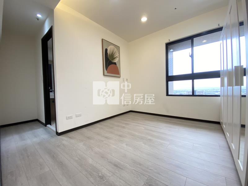 工學園道輕屋齡次次頂樓三房平車視野戶房屋室內格局與周邊環境