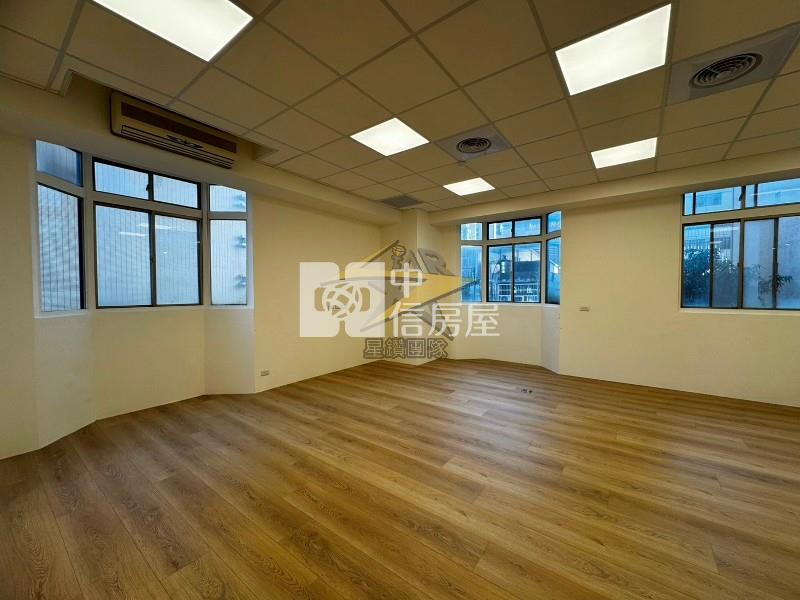 【星鑽】桃園愛買.武陵高中旁大空間乙工廠辦房屋室內格局與周邊環境