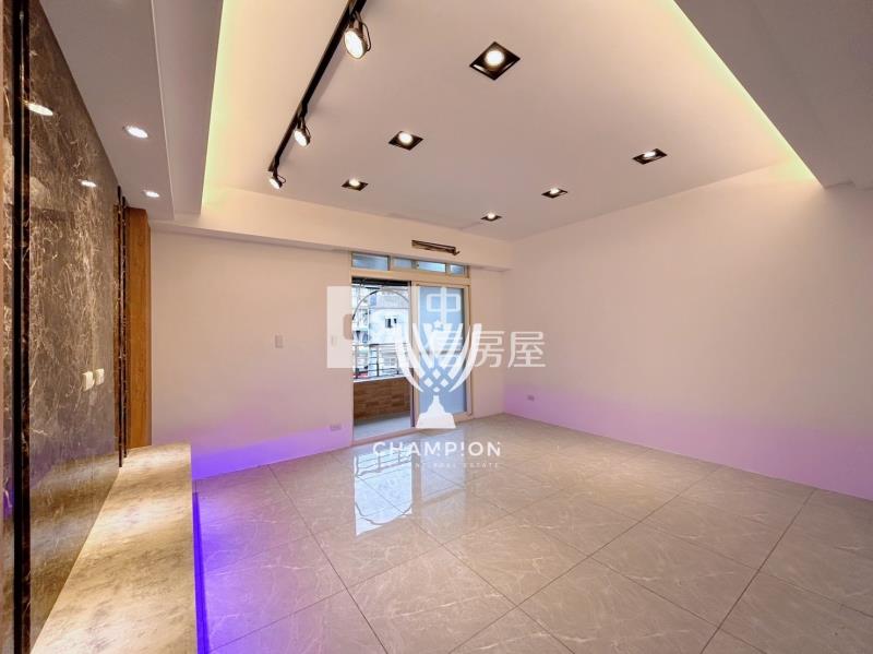 【冠軍】安樂百裝大戶房屋室內格局與周邊環境