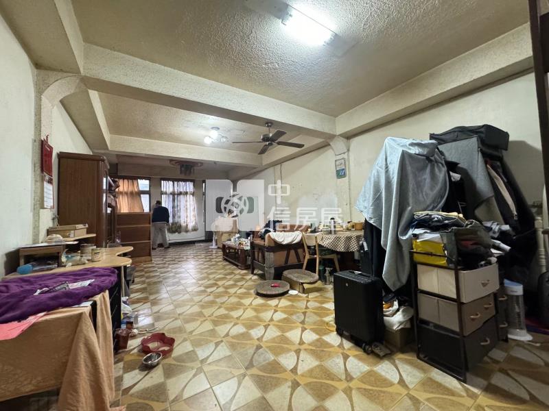 中壢A21捷運透店房屋室內格局與周邊環境