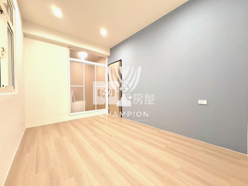 【冠軍】女中旁二樓房屋室內格局與周邊環境