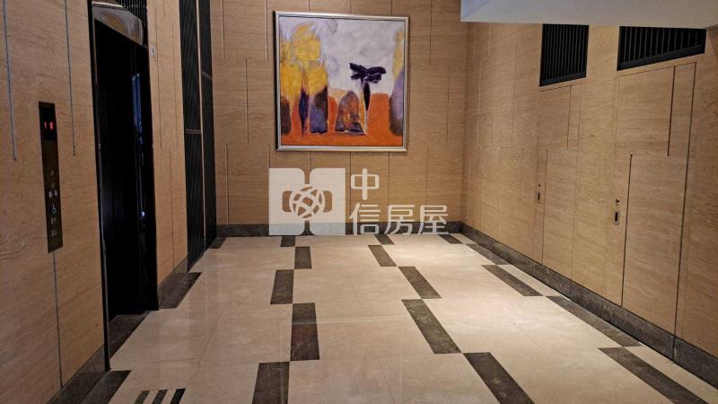 信義君悅指標性帝王宅+二平面車位房屋室內格局與周邊環境