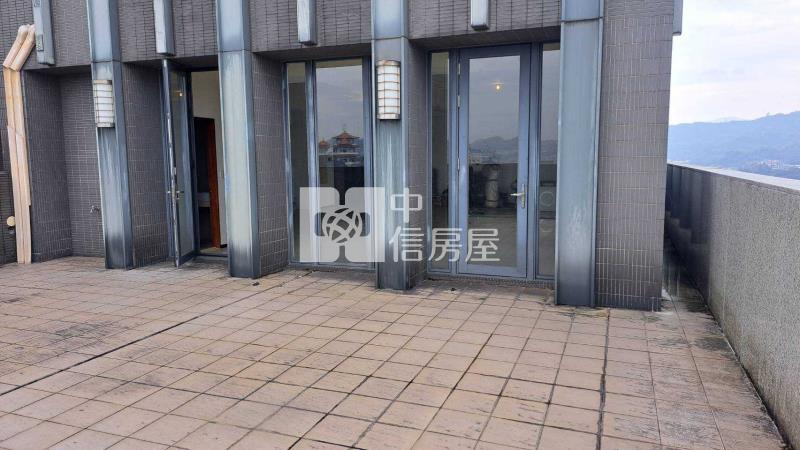 信義君悅指標性帝王宅+二平面車位房屋室內格局與周邊環境