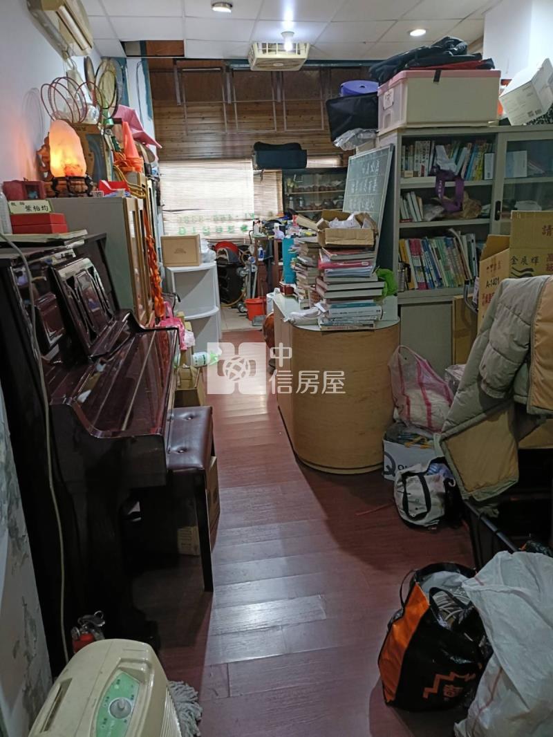 中北商圈｜黃金雙店面房屋室內格局與周邊環境