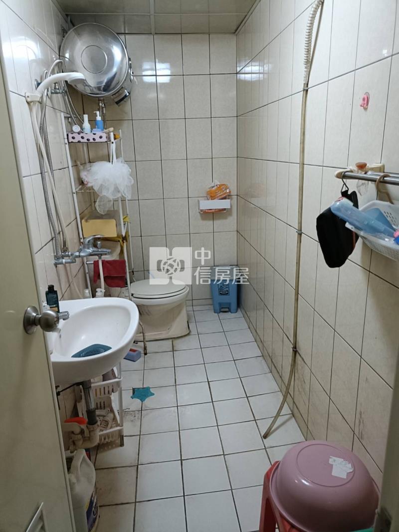 中北商圈｜黃金雙店面房屋室內格局與周邊環境