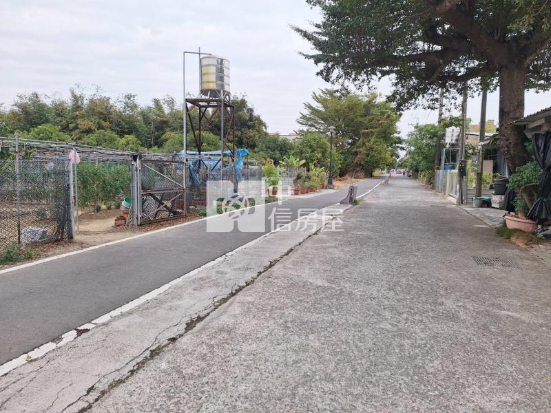 歸仁北段區段徵收內大面寬美美農地房屋室內格局與周邊環境