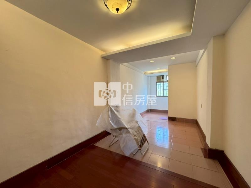 中山新邨大地坪大面寬別墅房屋室內格局與周邊環境