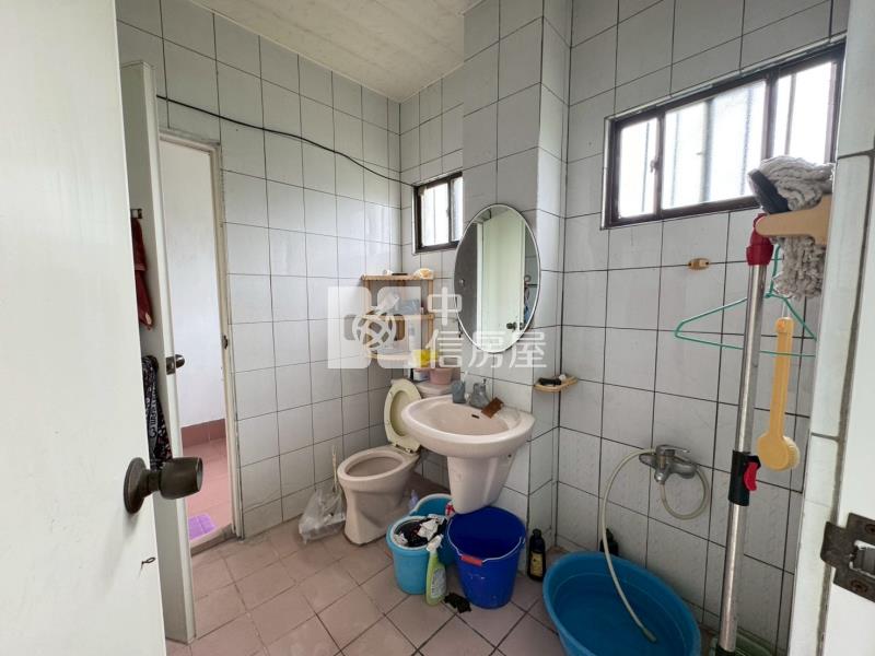 中山新邨大地坪大面寬別墅房屋室內格局與周邊環境