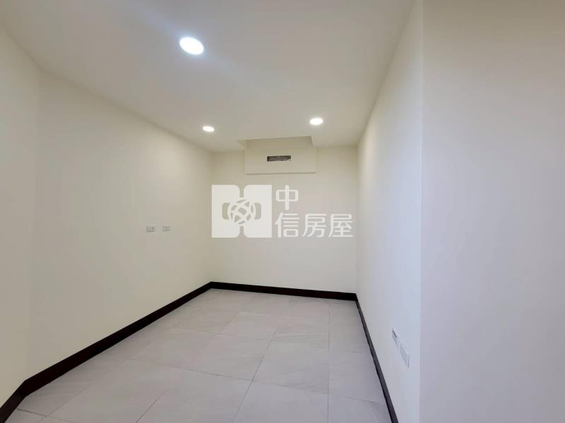 金陵路三段透天房屋室內格局與周邊環境