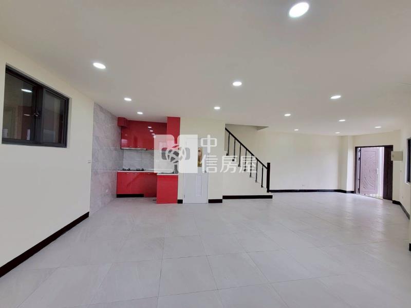 金陵路三段透天房屋室內格局與周邊環境