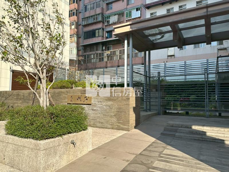 八期豐樂公園元城湖岸第一排金店面房屋室內格局與周邊環境