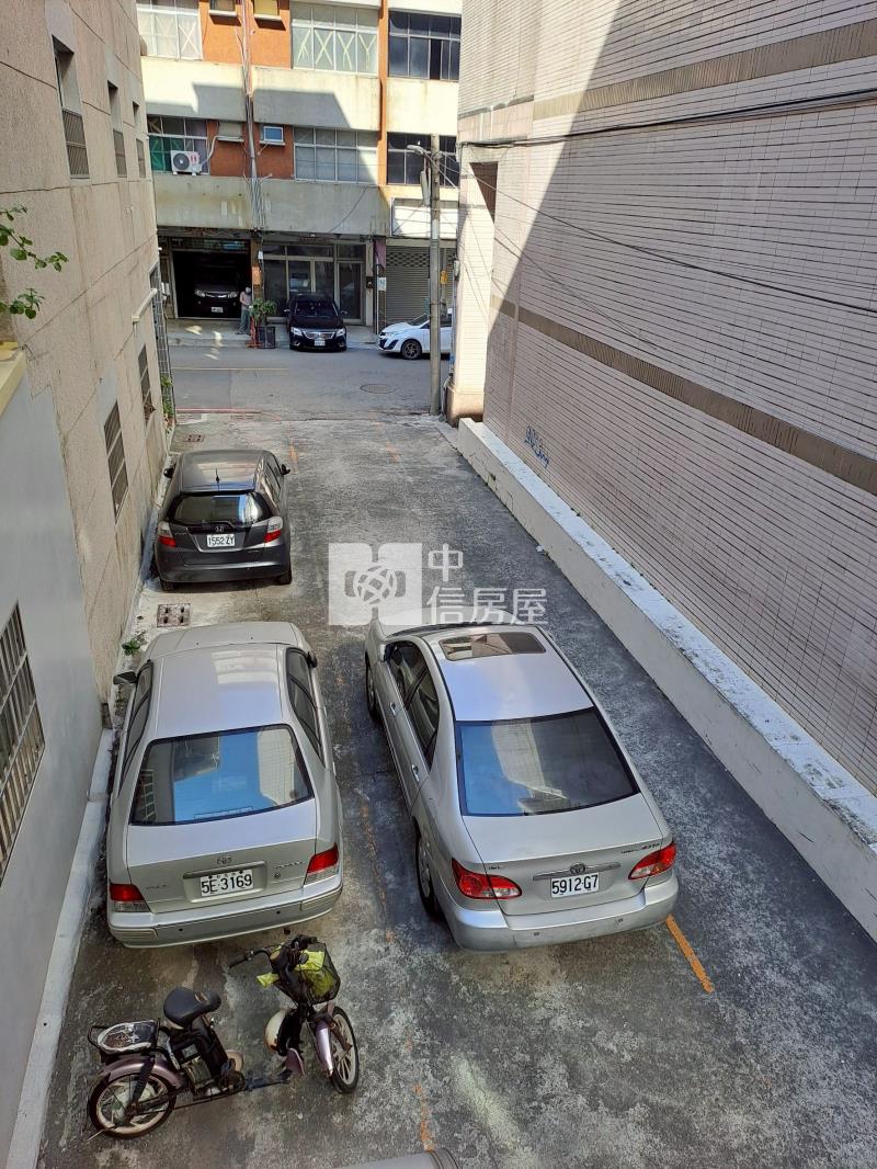 科工館翻新邊間公寓房屋室內格局與周邊環境