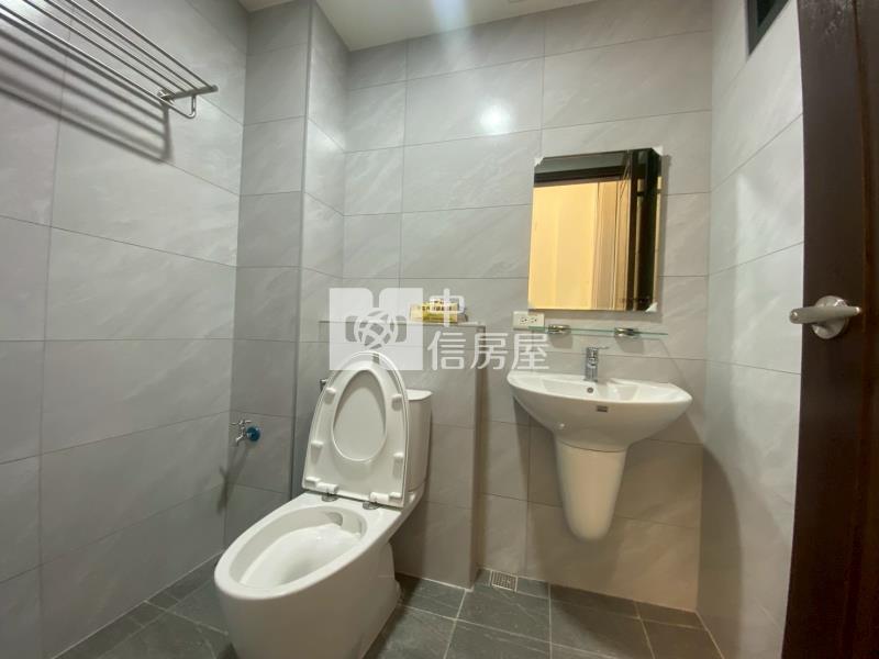 烏日全新別墅2房屋室內格局與周邊環境