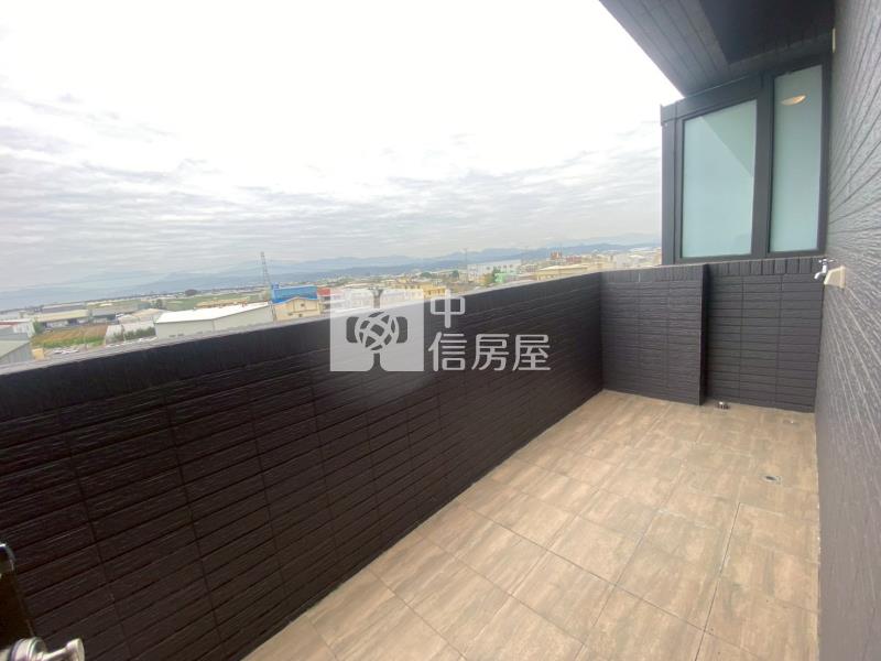 烏日全新別墅1房屋室內格局與周邊環境