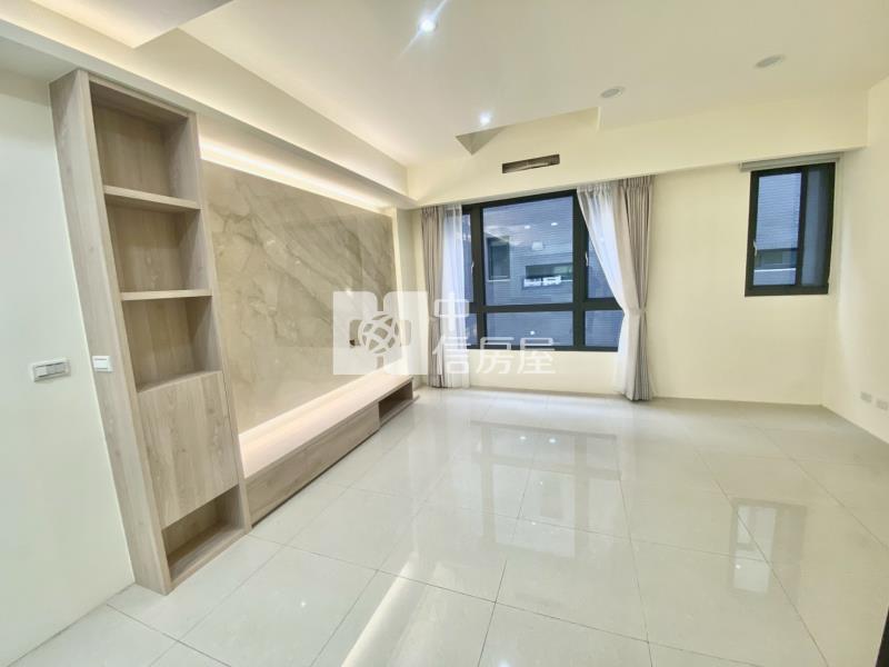 烏日全新別墅1房屋室內格局與周邊環境