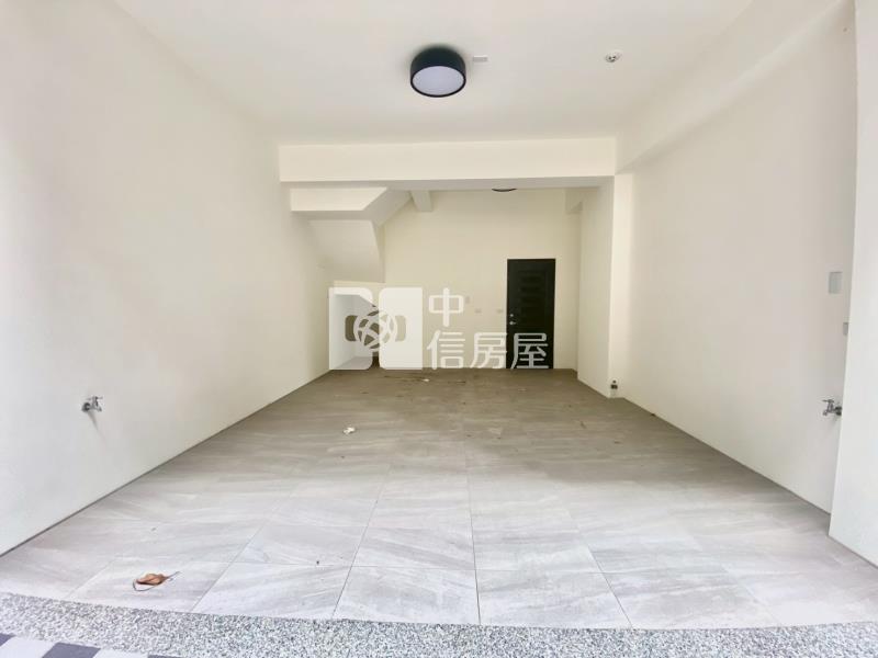 烏日全新別墅1房屋室內格局與周邊環境