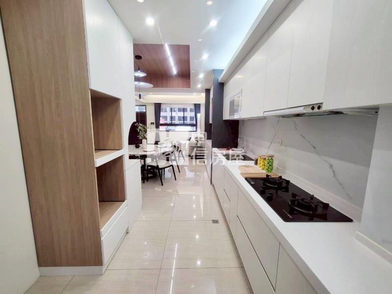 觀音草漯全新豪華電梯別墅房屋室內格局與周邊環境