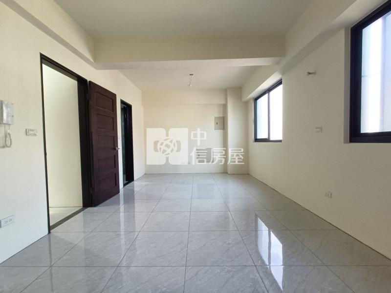 近青埔中潤青境全新美別墅(車庫停車)-B房屋室內格局與周邊環境