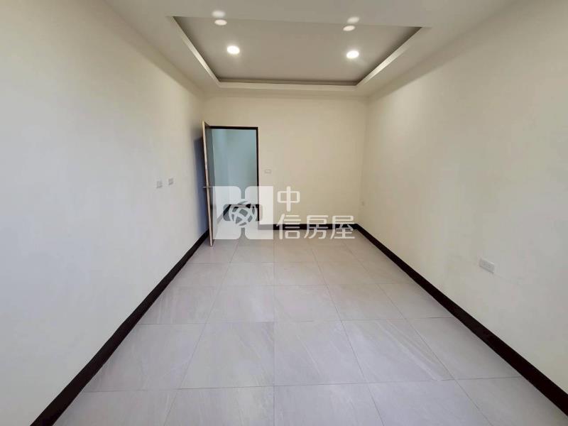 平鎮獅子林全新整理美透天(門前路邊好停車)房屋室內格局與周邊環境