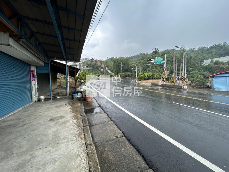 南化193坪土地送廠房房屋室內格局與周邊環境