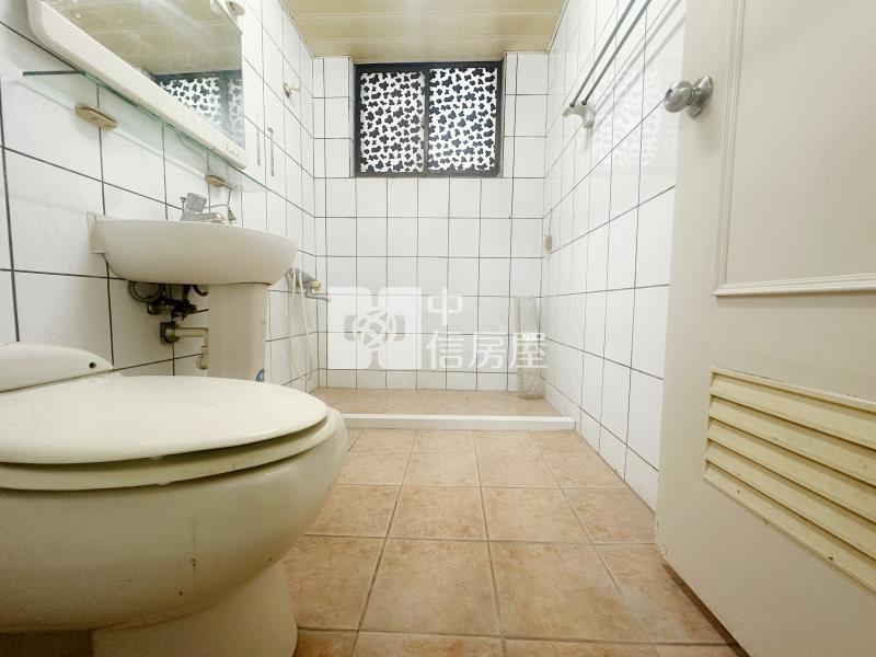 香格里拉電梯三房房屋室內格局與周邊環境