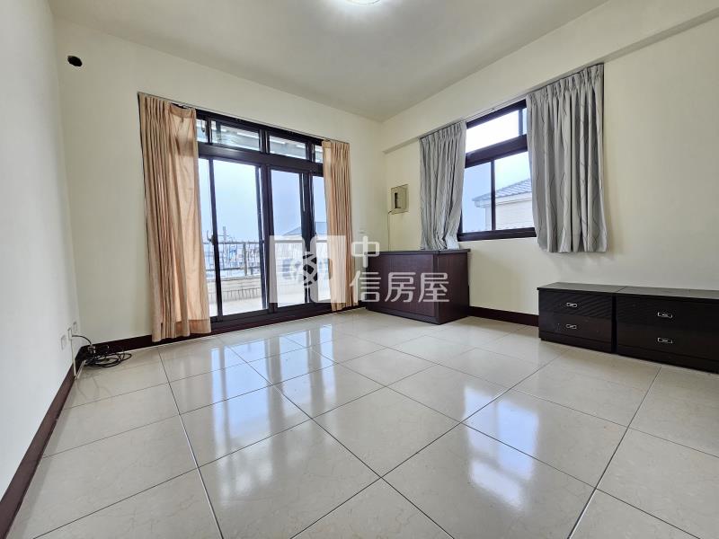 頭份興隆大透天房屋室內格局與周邊環境