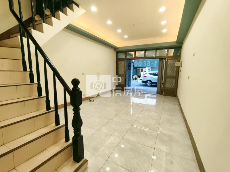 d-02林園五福路美透天房屋室內格局與周邊環境