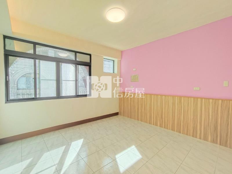 d-02林園五福路美透天房屋室內格局與周邊環境