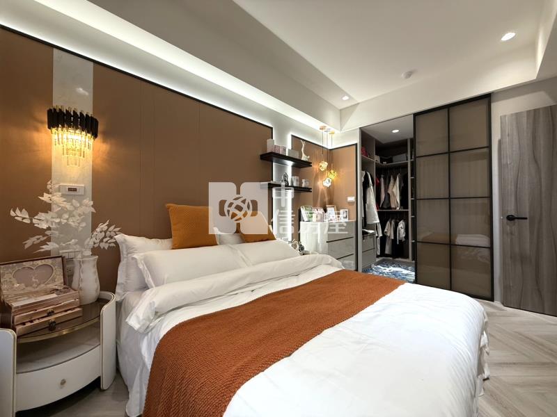 6W33帝王德莊奢華2房房屋室內格局與周邊環境