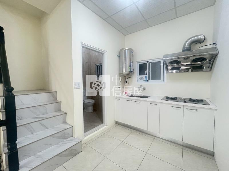 d-07市區超值金透店房屋室內格局與周邊環境