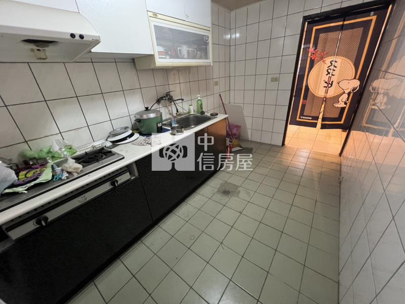 竹東光武街電梯三房車房屋室內格局與周邊環境