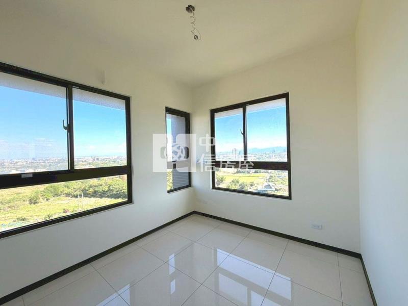 近麥當勞景觀戶3房車(中信卓越團隊)房屋室內格局與周邊環境