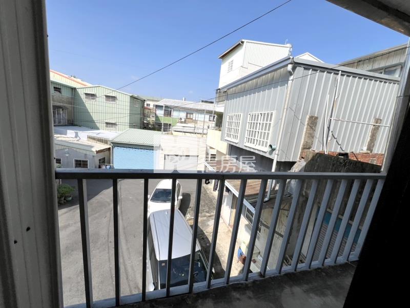 【新世紀】嘉義梅山鄉大地坪透天房屋室內格局與周邊環境